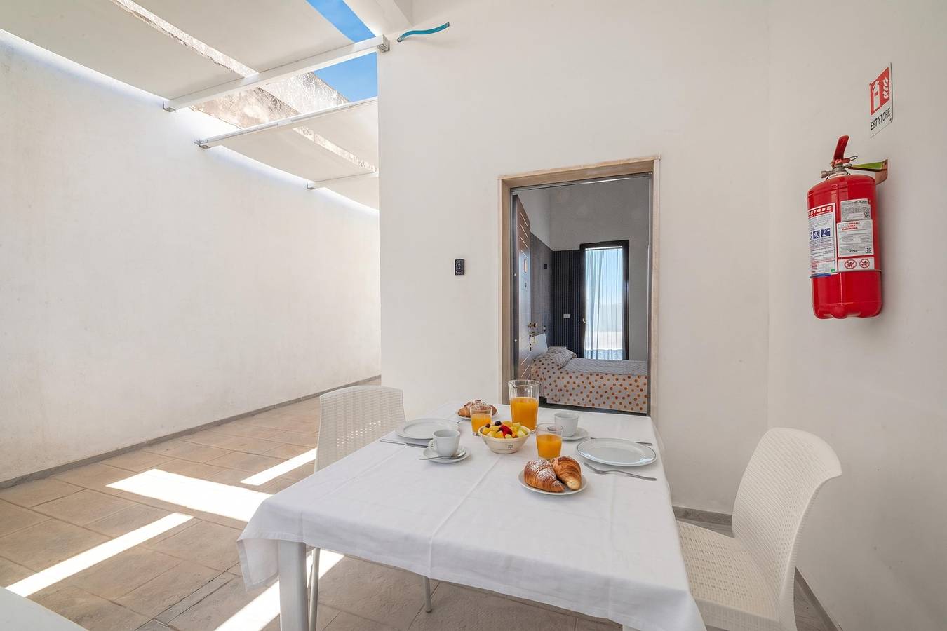 Entire apartment, Charming Family-Friendly Apartment with Garden Near Cerfignano in Cerfignano, Santa Cesarea Terme