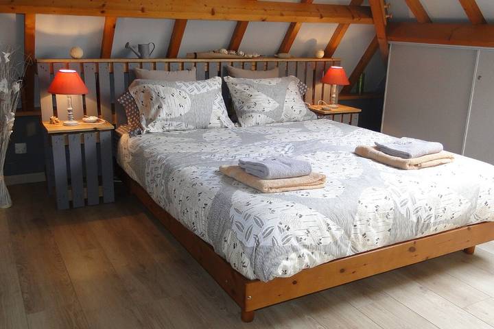 Chambre d’hôte pour 3 personnes, avec Terrasse et Jardin dans le Nord-Pas-de-Calais