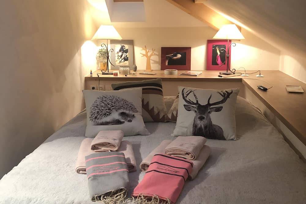 Appartement entier, Penthouse \"\"120m2 Piscine Sauna Antares 4* in Station de Risoul, Risoul