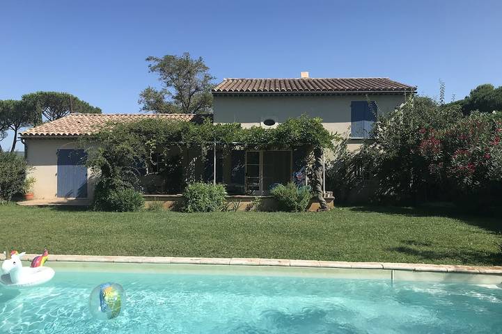 Maison de vacances pour 6 personnes, avec terrasse et jardin
