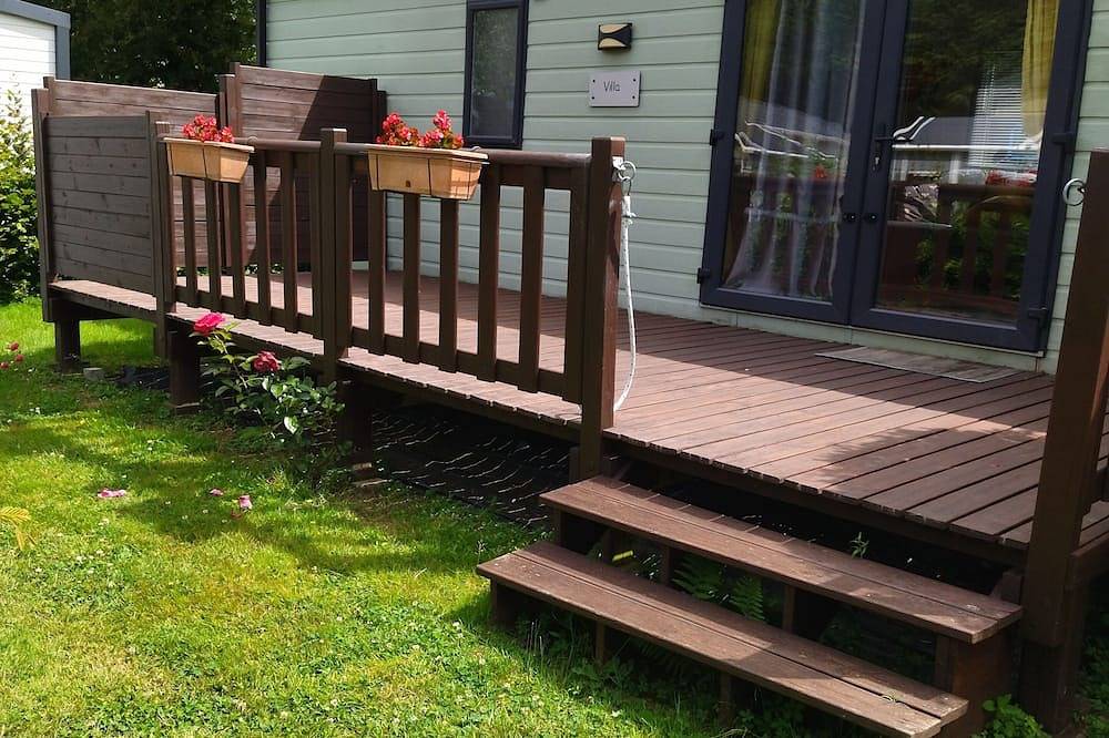 Mobile-Home 38M² - 2 Bedrooms - Sleeps 4 in Combourg, Región de Saint-Malo