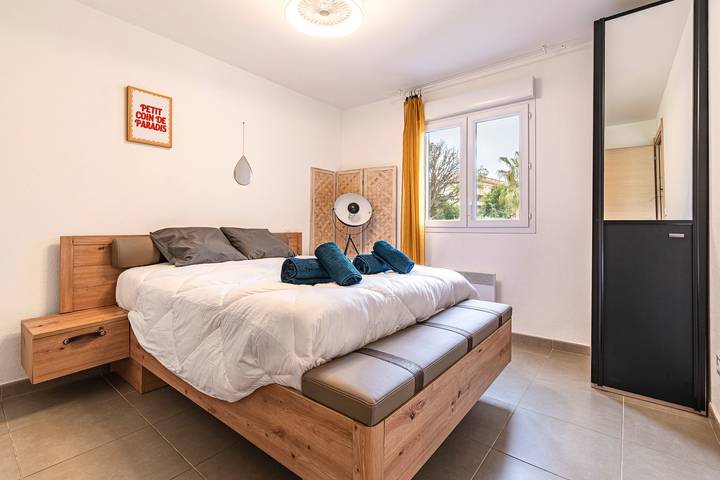 Apartamento entero, Apartamento de vacaciones para 4 personas con balcón in Moriani-Plage, Región de Corte