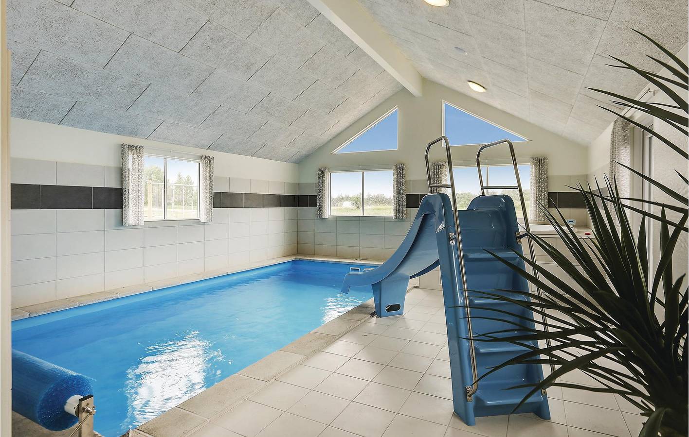 Ferienhaus für 18 Personen mit Pool in Vejby Strand, Vejby