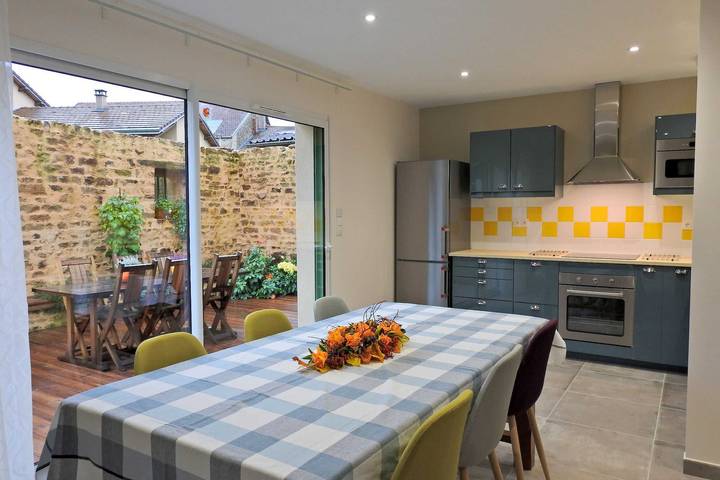 Gîte pour 6 personnes, avec jardin