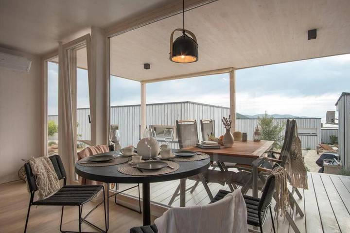 Villa pour 6 personnes, avec jardin et vue, animaux acceptés à Drage (Pakoštane)
