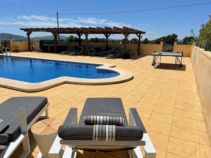 Casa rural con piscina para 4 personas, con jacuzzi además de piscina y jardín en Provincia de Alicante - 2
