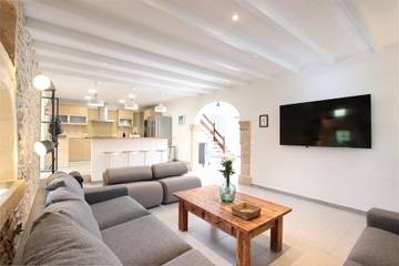 Villa in Pollença, Serra de Tramuntana für 12 