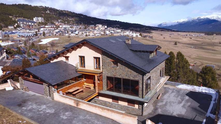 Chambre d’hôte pour 9 personnes, avec vue et vue sur le lac dans les Pyrénées-Orientales - 2