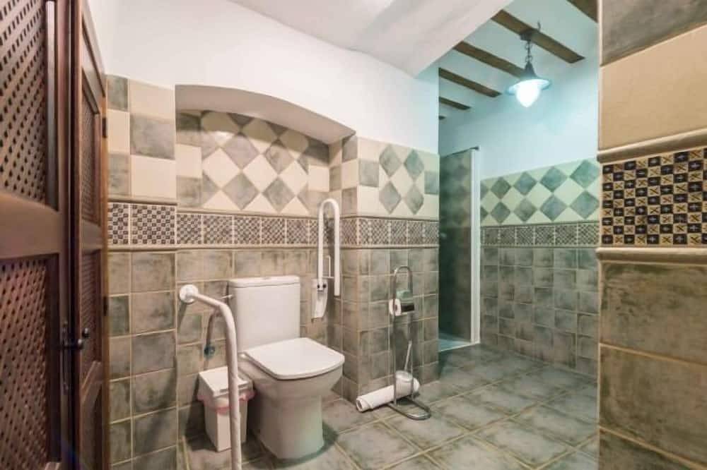 Cr El Charquillo Lina for 4 people in Alcaraz, Sierra de Alcaraz
