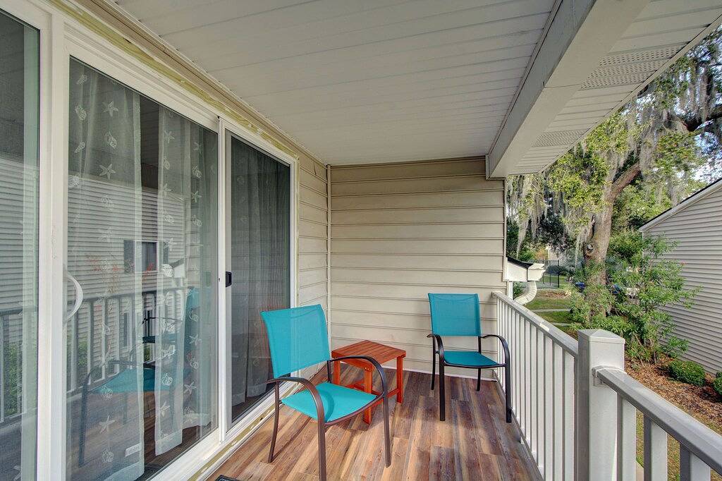 Ganze Wohnung, Totally Renovated Coastal Condo in Ocean Walk, Unit in St. Simons Island, Glynn County