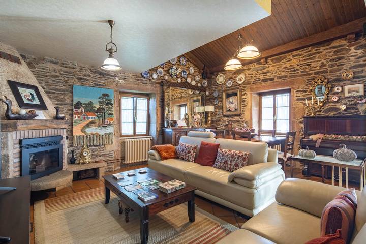 Chalet para 7 personas, con balcón además de jardín y piscina para niños, Familias con niños en Galicia - 4