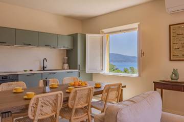 Ferienhaus für 8 Personen, mit Terrasse und Garten in Lacona