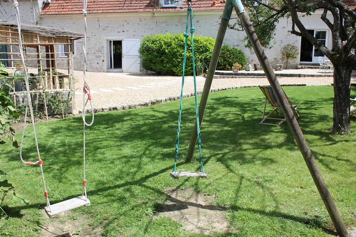 Gîte pour 13 personnes, avec terrasse et jardin dans Île de France - 4