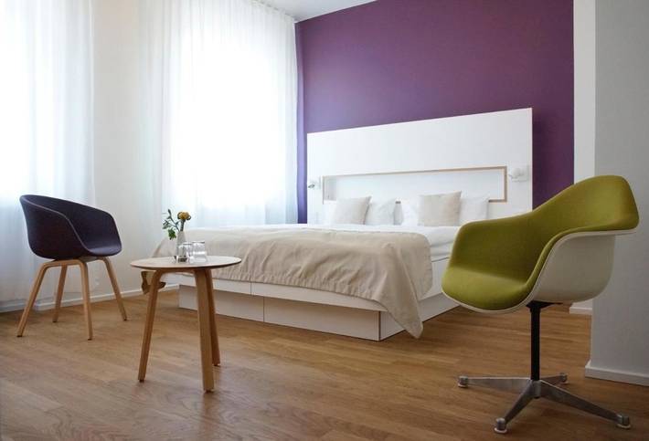 BnB für 3 Personen, mit Ausblick in Düsseldorf