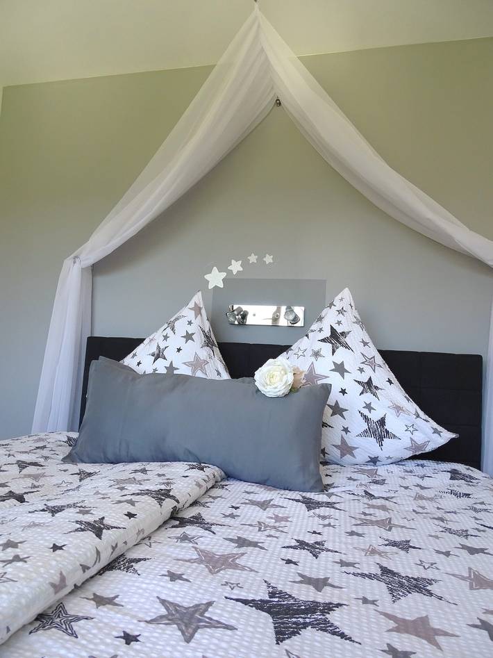 Entire apartment, Apart Diana - New built vacation home - App with Mountain View, Wi-Fi & Balcony in Vils, Außerfern