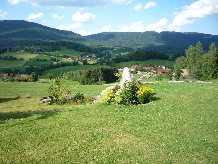 Vista del valle de Meindl in Arnbruck, Baviera Oriental