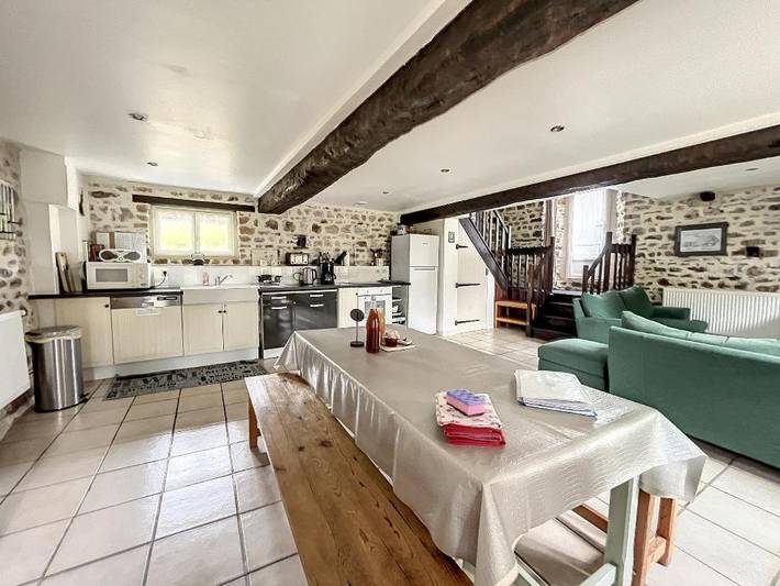 Location de vacances pour 6 personnes, avec jardin et vue, adapté aux familles à Montpinchon - 3