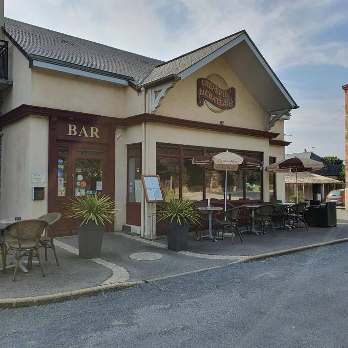 Hôtel pour 3 personnes, avec terrasse à Craon - 2