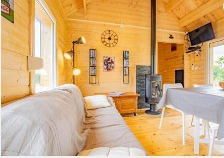 Two-Bedroom Chalet in Bourbon-Lancy, Région de Charolles