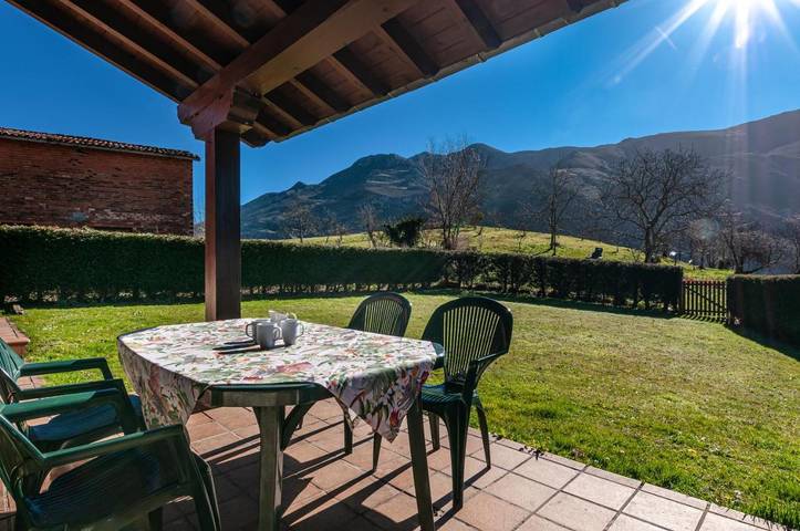 Casa rural para 8 personas, con Jardín y Vistas en Caldueño