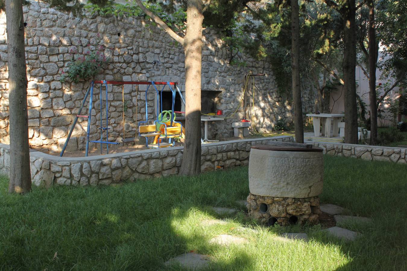 Ganze Wohnung, 1-Zimmer-Ferienwohnung mit Terrasse und Meerblick Pag A-6467-c in Pag Stadt, Pag