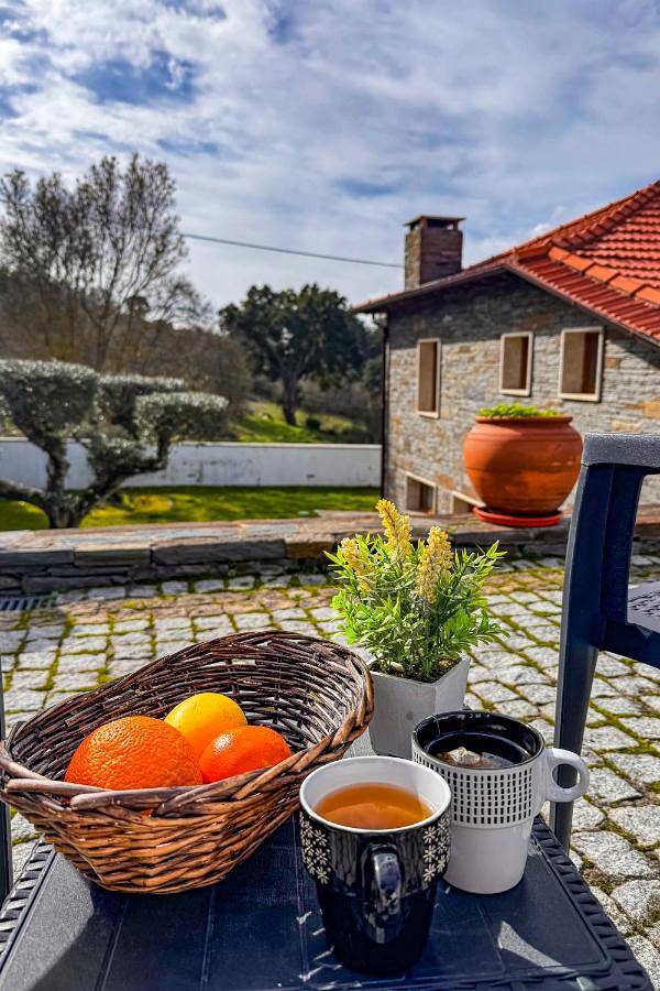 Casa do Olival in Sezulfe, Distrito de Bragança