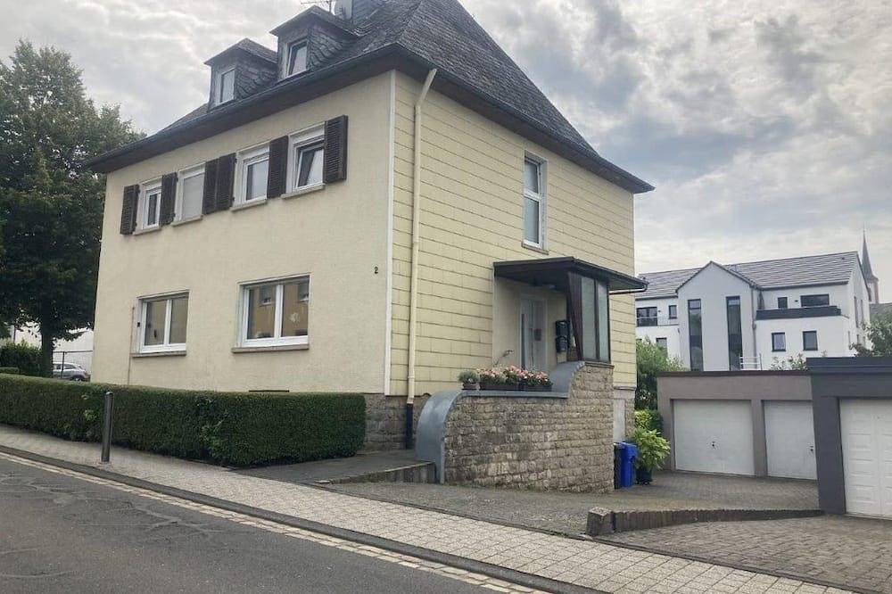 Ganze Wohnung, Ferienwohnung Kama - Ferienwohnung für 4 Personen in Bitburg, Eifelkreis Bitburg-Prüm