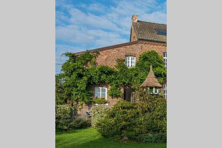 Gîte pour 4 personnes, avec jardin ainsi que vue et piscine, adapté aux familles dans Hombourg (Bleiberg) - 3