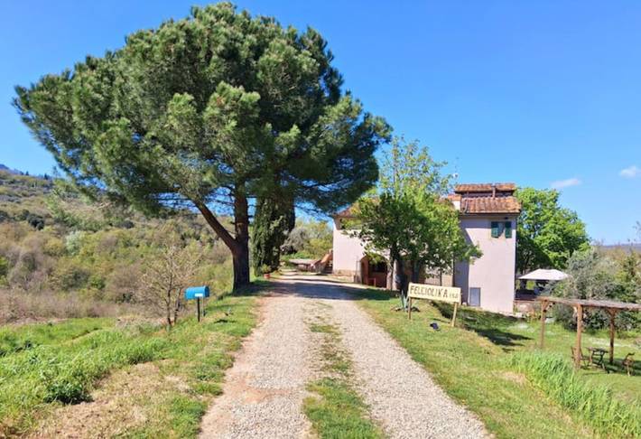 Antico casale 'Felciolina' con terrazza privata a 30 minuti da Firenze in Rignano sull'Arno, Valdarno