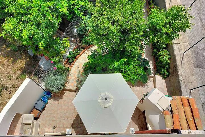 Casa vacanza per 7 persone, con balcone e giardino - 1