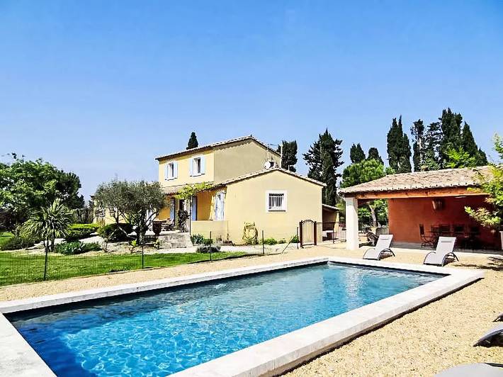 Villa pour 8 personnes, avec piscine et jardin - 1