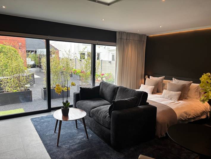 Vacation rental for 2 people, with terrace in Bolton