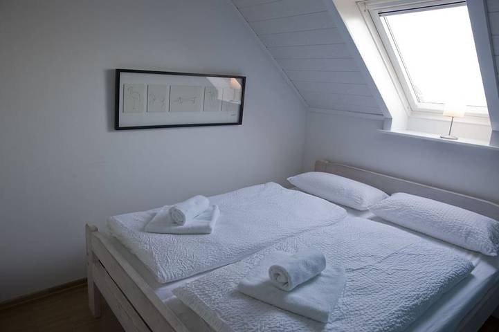 Ganze Wohnung, Ferienwohnung mit großzügiger Dachterrasse in Friedrichskoog-Spitze, Friedrichskoog