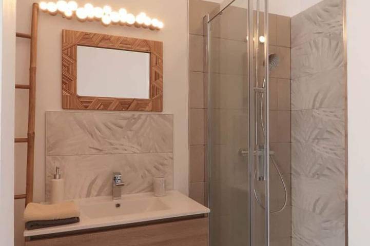 Gîte pour 6 personnes, avec jardin à Saint-Fraimbault - 2