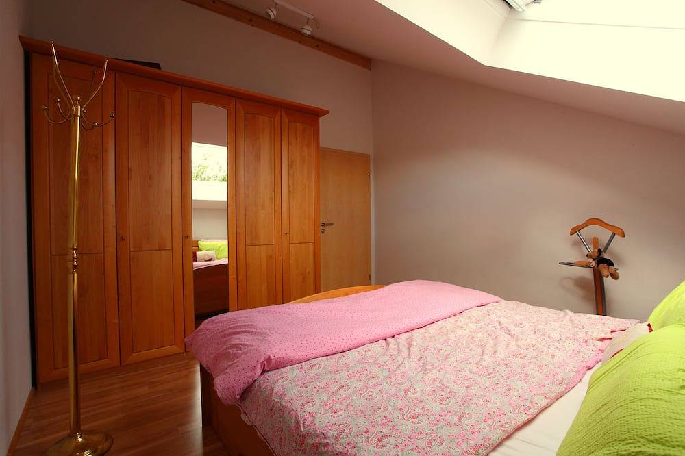 Ganze Wohnung, Traumhafte 3-Zi.-Ferienwohnung am Rand der Alpen in Kolbermoor, Landkreis Rosenheim
