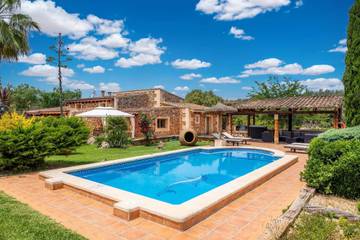 Villa in Sencelles, Mallorca Inselmitte für 9 