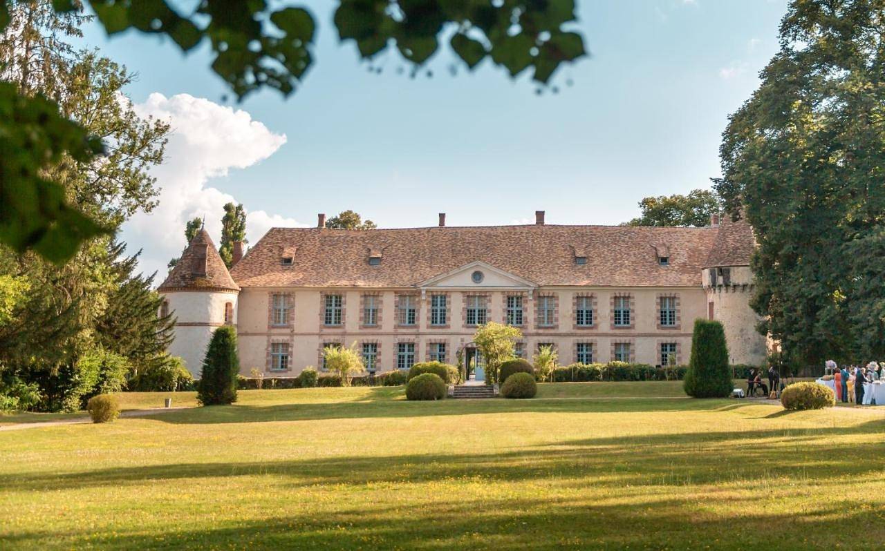 Double Room with Garden View in Senlisse, Parc naturel régional de la Haute Vallée de Chevreuse