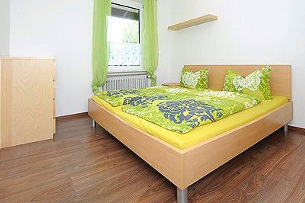 Ganze Wohnung, Ferienwohnung Jan van Gent - Haus Hafenromantik in Neuharlingersiel in Neuharlingersiel, Nordseeküste