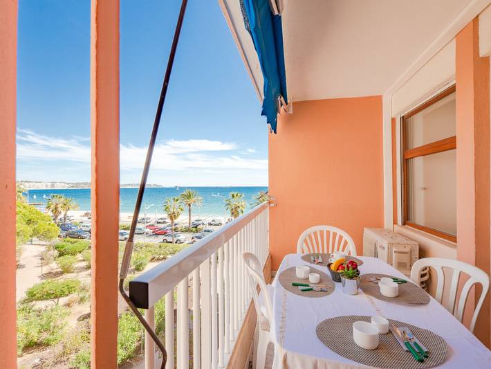 Ferieleilighet for 4 personer, med Terrasse i Frejus