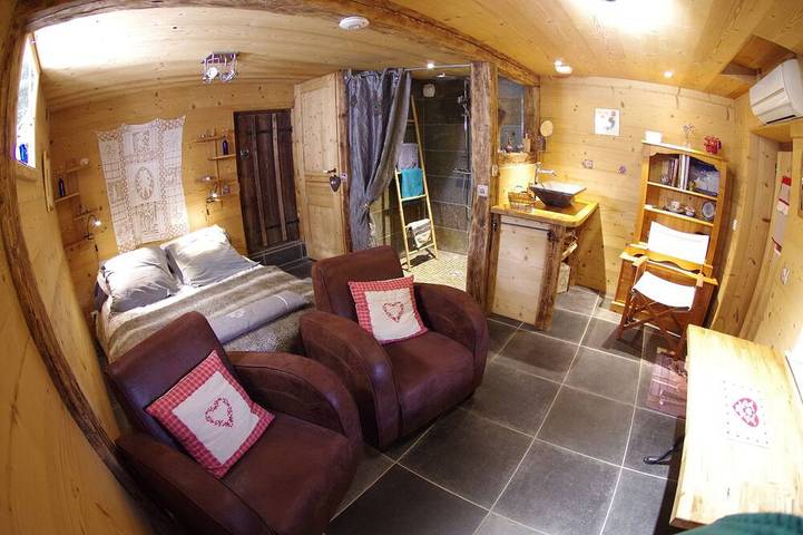 Maison d’hôte pour 2 personnes, avec jacuzzi et jardin en Haute-Savoie - 2