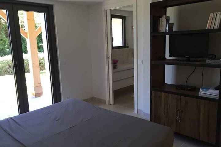 Location de vacances pour 10 personnes, avec jardin et terrasse dans l'Escalet - 3