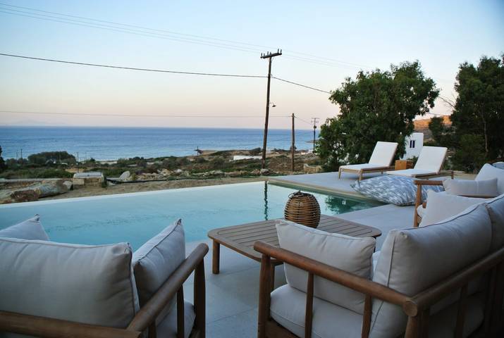Holiday home for 2 people, with garden and ocean view as well as terrace in Ios