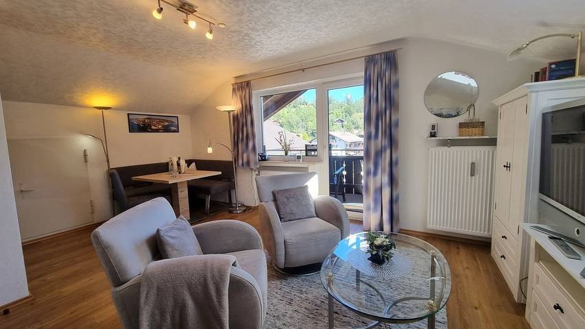 Hütte für 2 Personen, mit Ausblick und Balkon im Karwendel - 4