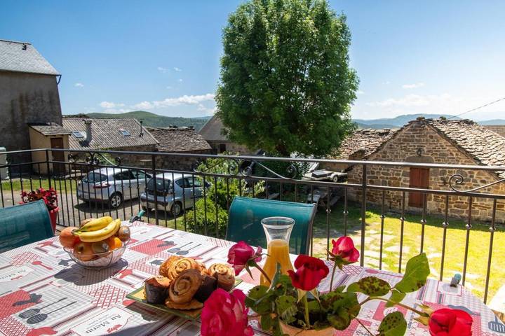 Location de vacances pour 6 personnes, avec terrasse à Les Bondons - 3