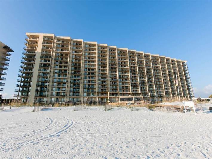 Vacation rental for 6 people, with hot tub and pool as well as sauna and balcony by Orange Beach
