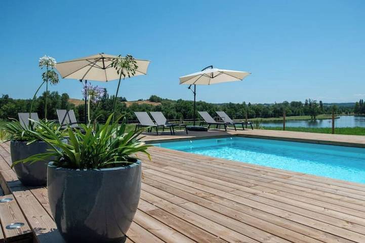 Villa für 12 Personen, mit Pool in Gers