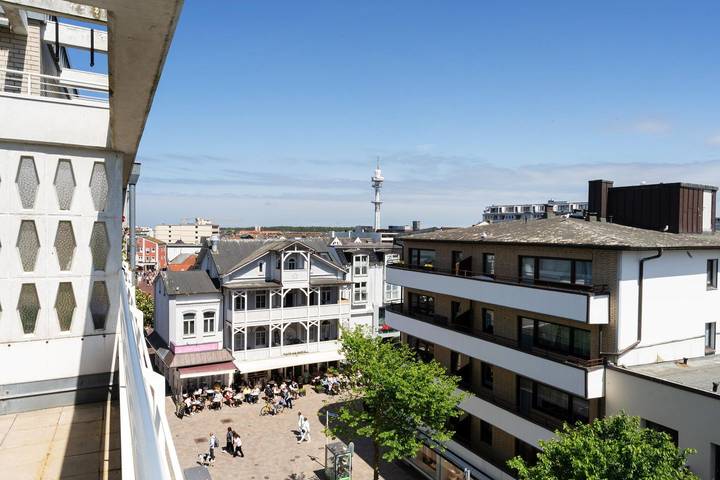 Ganze Wohnung, Modernes und zentrales 3-Zimmer App. mit Balkon, Wlan. Haustiere erlaubt. in Westerland, Sylt (Gemeinde)