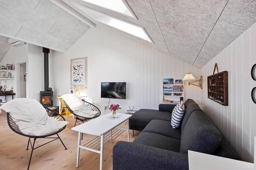 4-star holiday home - near beach with sauna and outdoor shower in Ringkøbing, Holmsland Klit