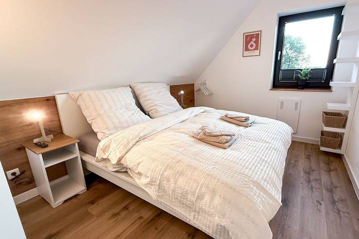 Ferienhaus für 6 Personen, mit Terrasse und Garten sowie Sauna, mit Haustier in Jade - 4