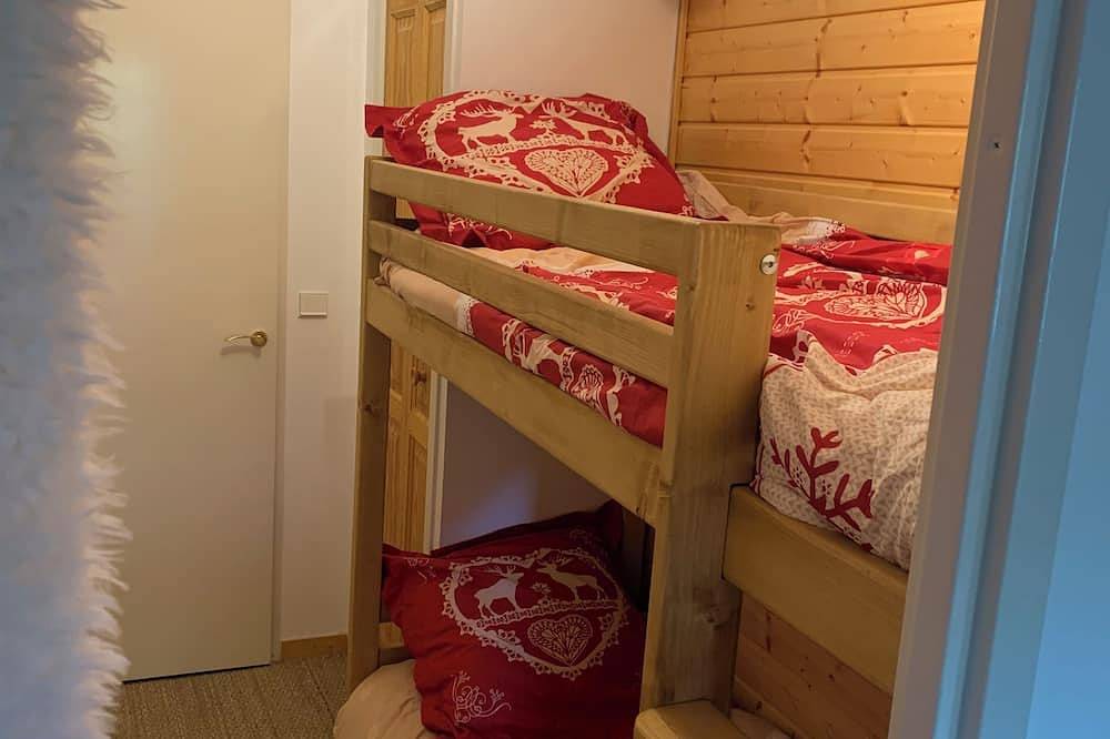 Appartement entier, Isola 2000 Appartement 4/6 personnes dans chalet grande terrasse in Isola 2000, Isola